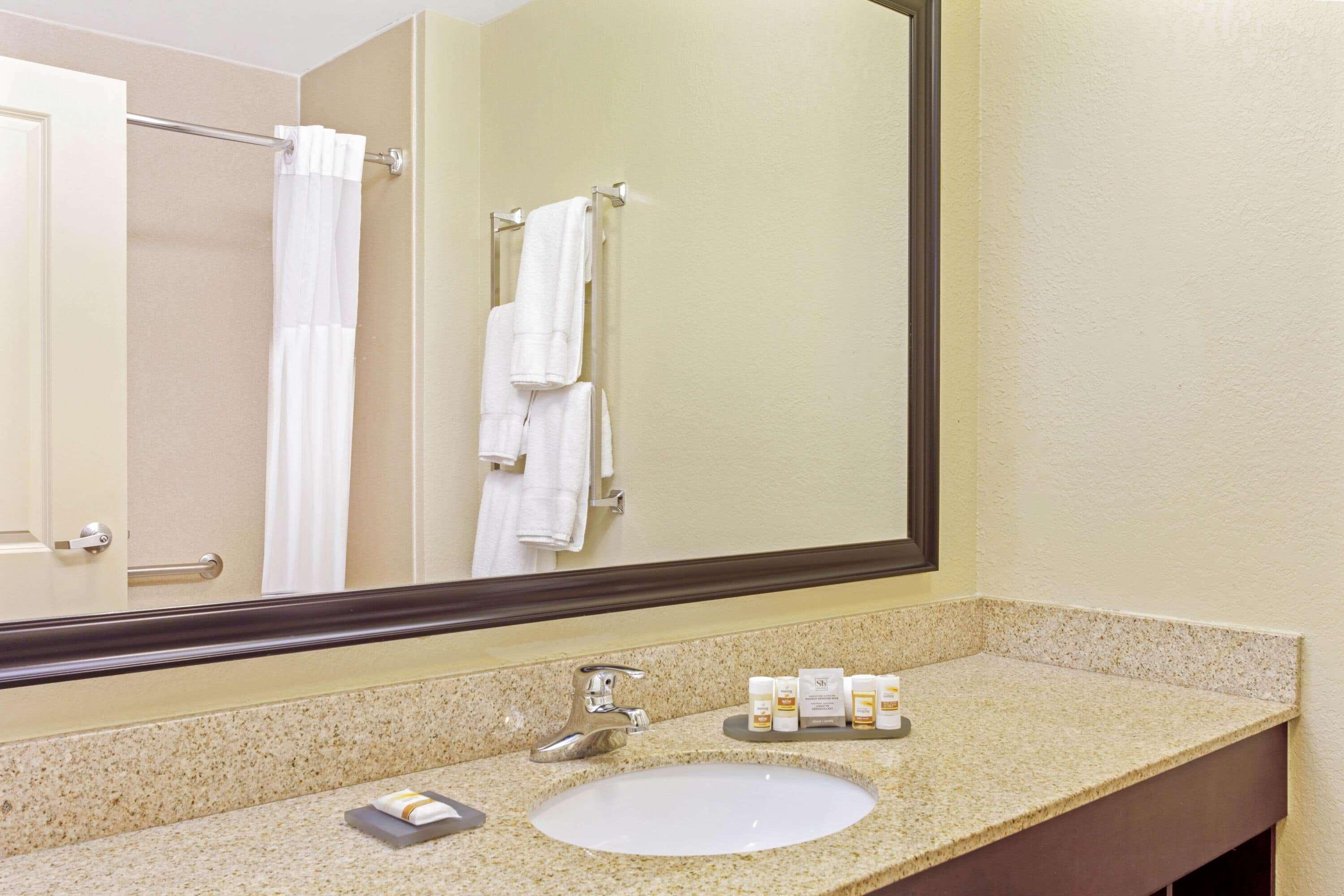 La Quinta By Wyndham Lancaster Hotel Smoketown  Екстериор снимка